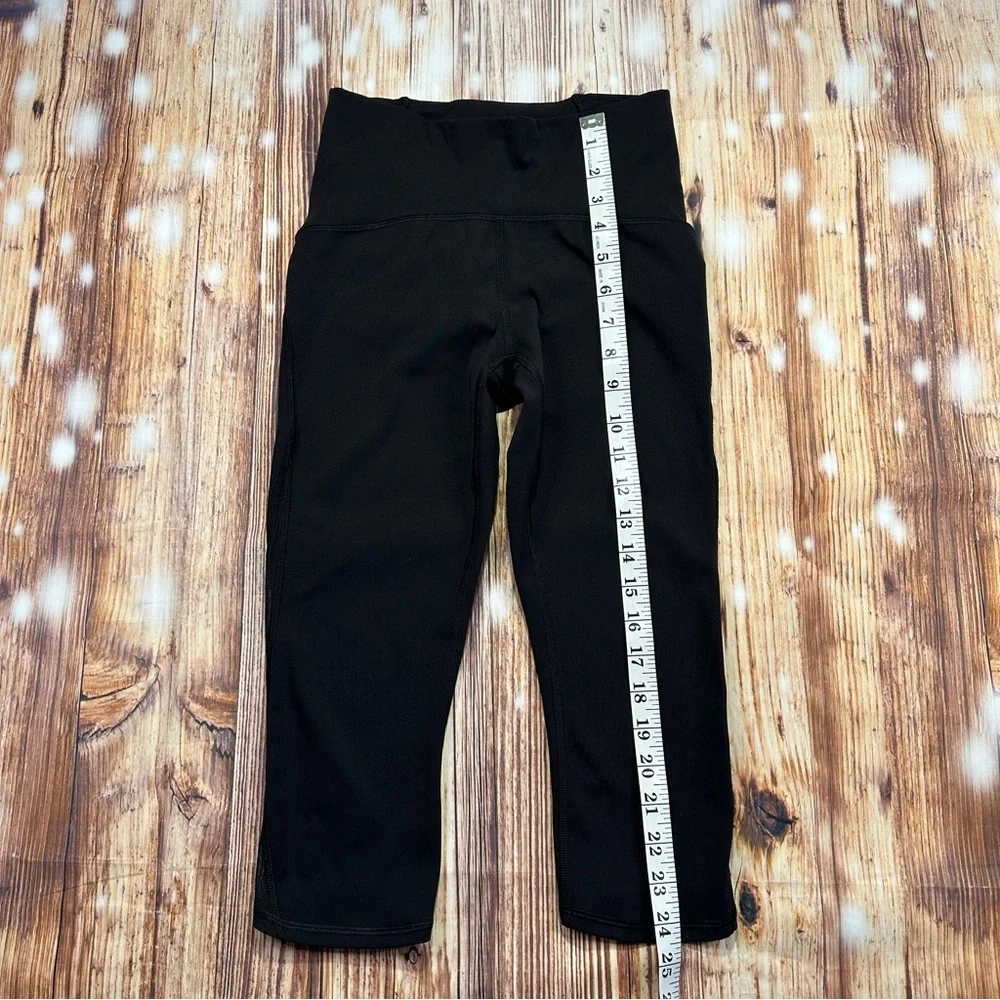 Lululemon Athletica Women’s Cropped Leggings Size 4